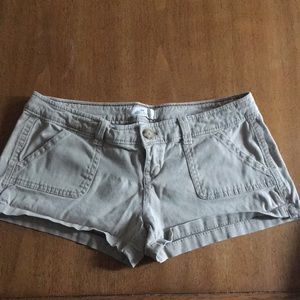 Tan cloth hollister shorts